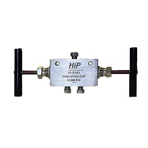 HiP 15-15AF1 3-Way 2-Stem Taper Seal Needle Valve
